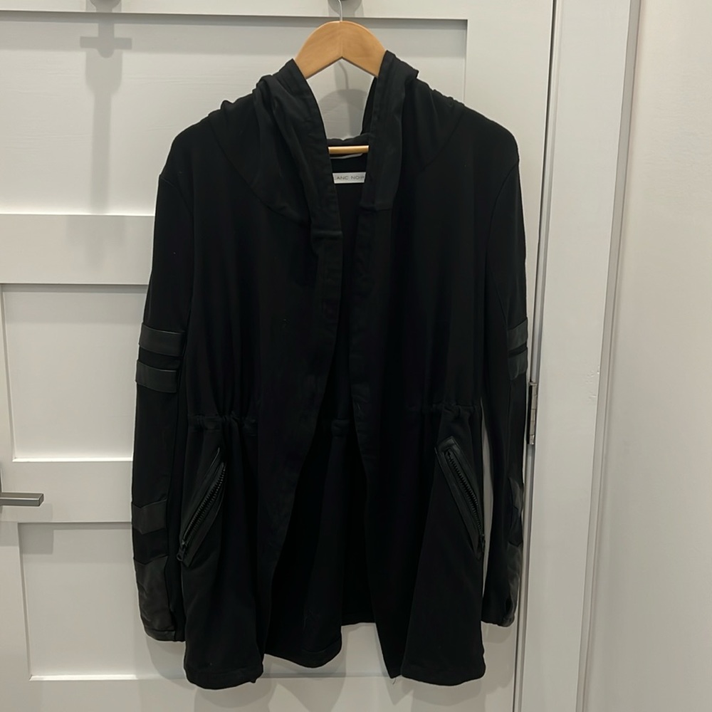 Blanc Noir Travel Jacket